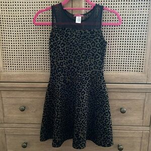 Girls AQUA brand fit and flare dress.  Poly-Spandex.  Size M.